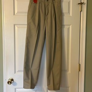 Men’s Lee Performance Khakis, size 29/32
